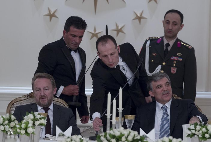 Köşk'te Bakir İzzetbegoviç onuruna yemek