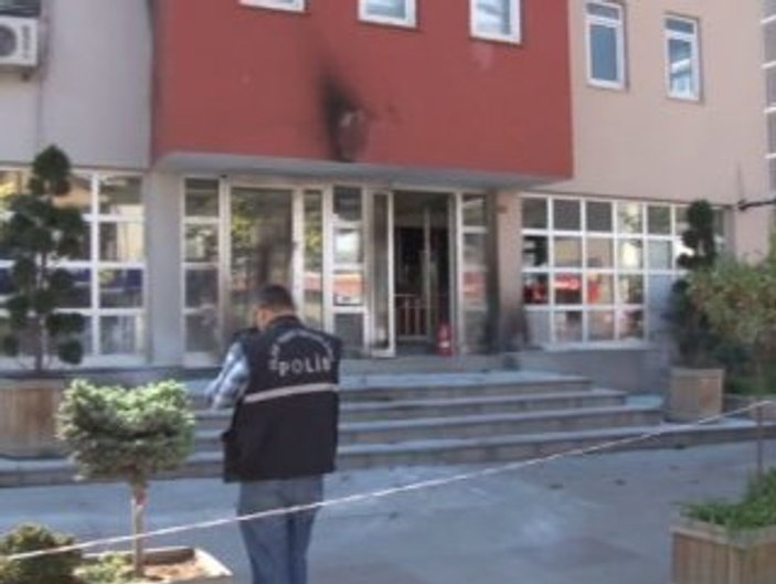 Sancaktepe'de kaymakamlığa molotoflu saldırı