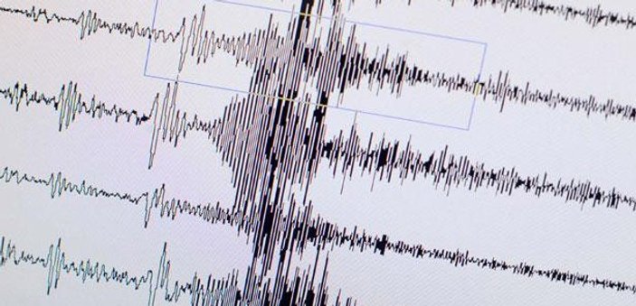 Ege Denizi'nde 4.3 şiddetinde deprem