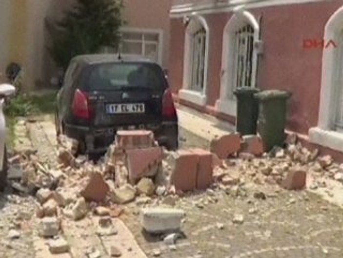Deprem sonrası Gökçeada ve Şarköy'de yaralılar var