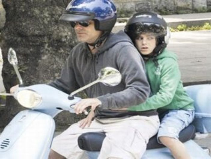 Rüstem Paşa'nın Scooter keyfi