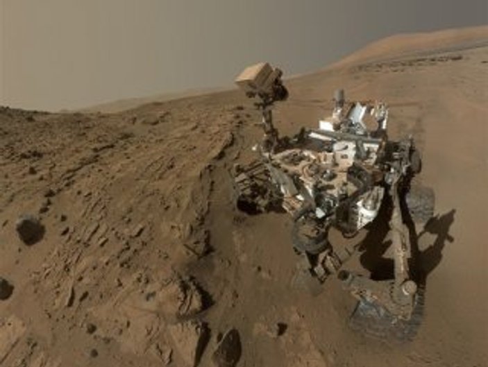 Mars'a gönderilen keşif aracı selfie çekti