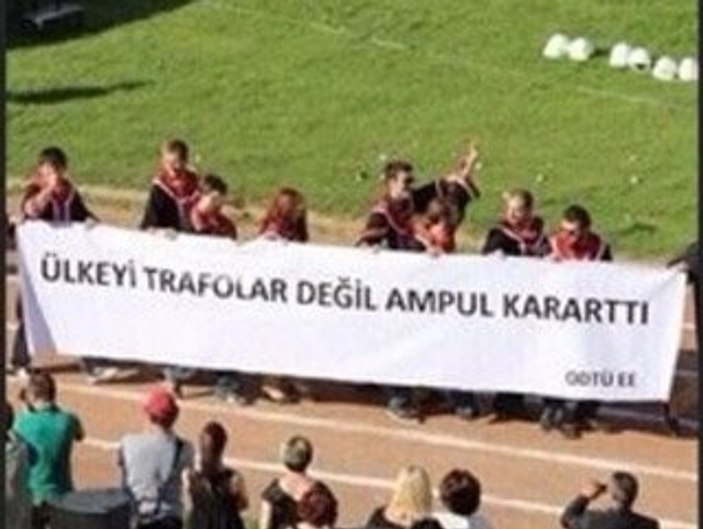 ODTÜ'de olaylı mezuniyet töreni