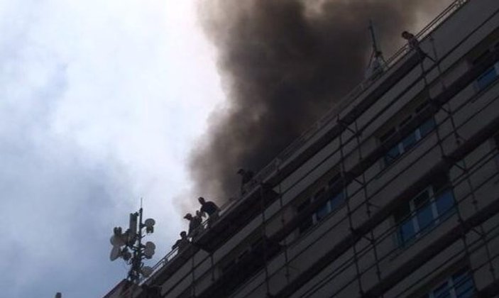Ankara Kızılay'da yangın paniği
