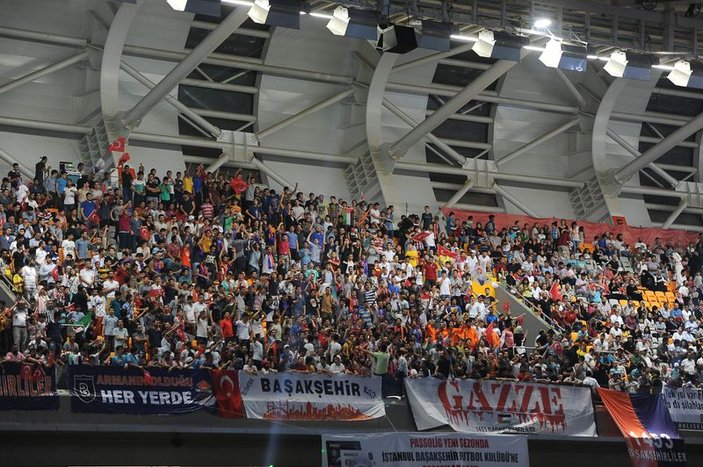Başbakan Erdoğan Başakşehir Stadı’nın açılışında