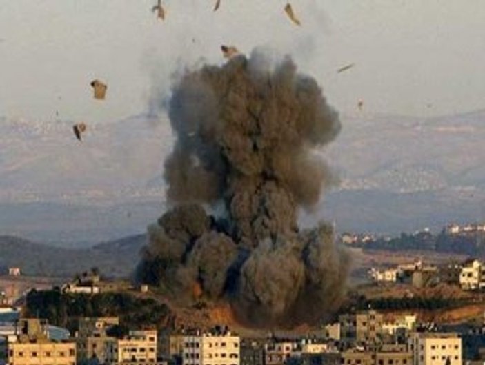 İsrail yine Gazze'ye saldırdı