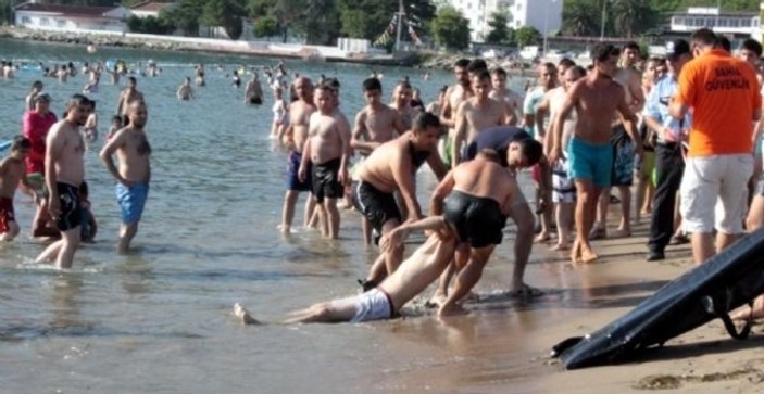 Bartın'da alkollü bir kişi denizde boğuldu