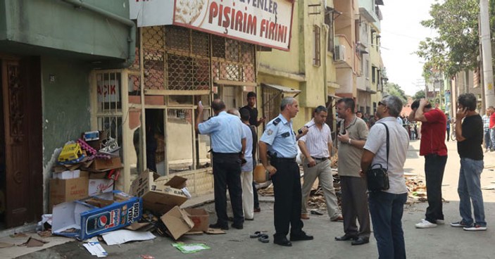 Mersin'de ekmek kuyruğunda silahlı kavga çıktı