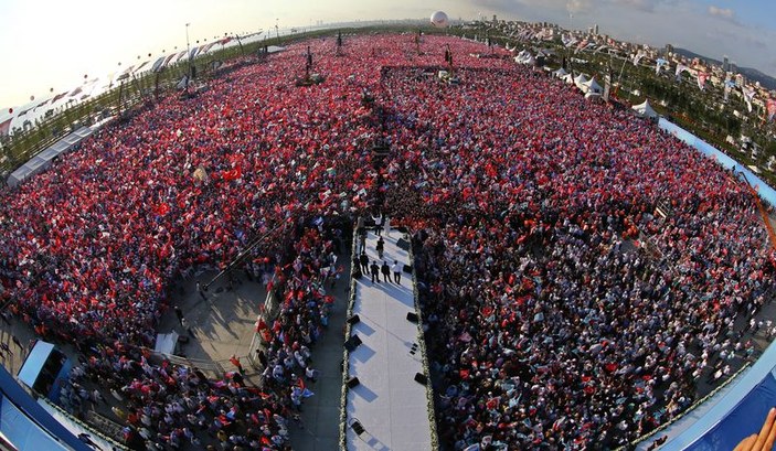 Maltepe'de Erdoğan için 2 milyonu aşkın insan toplandı İZLE