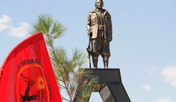 İlk silahlı eylemi yapan PKK'lının heykeli dikildi