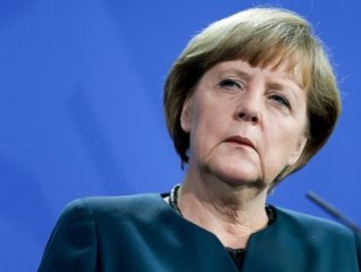 Merkel: Dost kelimesini Türkiye için kullanmadım