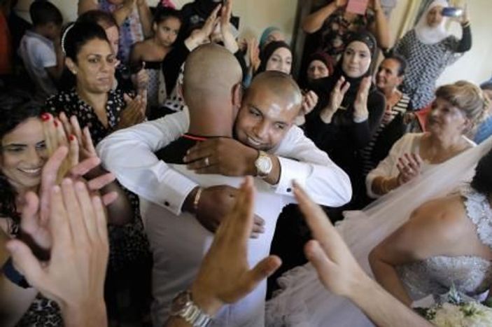 İsrailli kız ile Filistinli genç dünyaevine girdi