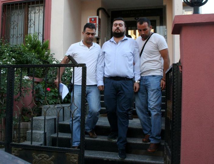 İzmir'de yasadışı dinleme operasyonu