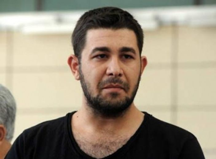 Murat Göğebakan'dan bayrağı oğlu devraldı