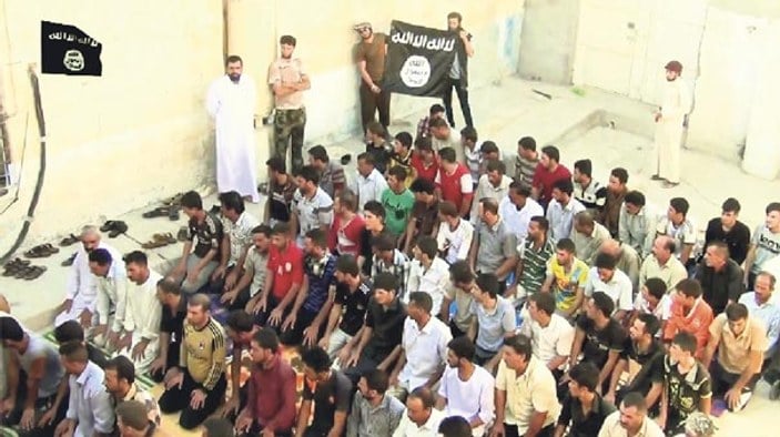 Ezidiler IŞİD'den kurtulmak için müslüman oluyor