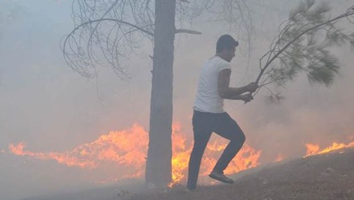 Adıyaman'da yangına dayanışmalı müdahale