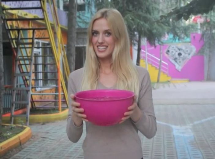 Wilma Elles de ALS hastalığı için meydan okudu İZLE