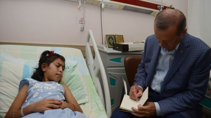 Erdoğan Gazzeli yaralıları ziyaret etti