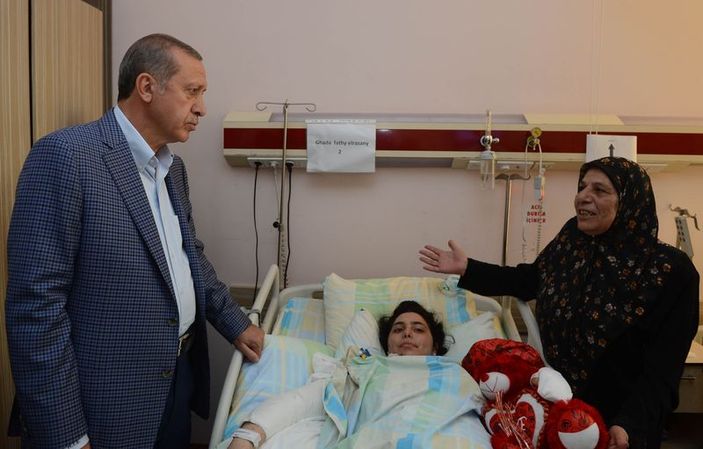 Erdoğan Gazzeli yaralıları ziyaret etti