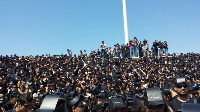 Beyaz TV muhabiri Anıtkabir'den kovuldu İZLE