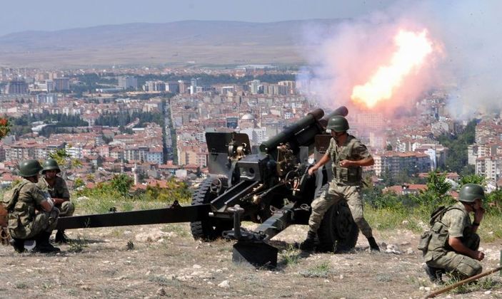 Erdoğan için 101 pare top atışı İZLE