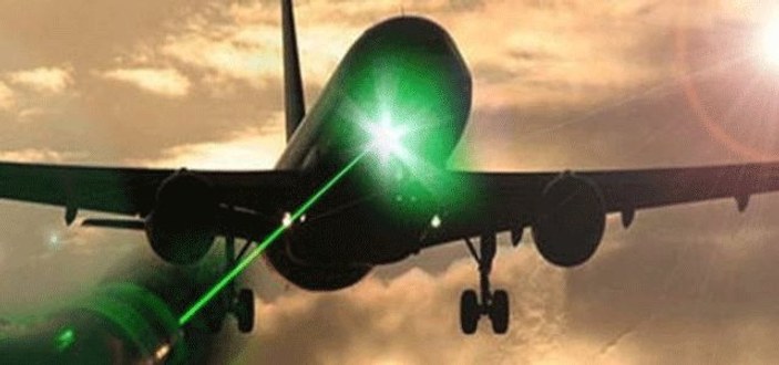 Uçaklara lazer tutana para cezası