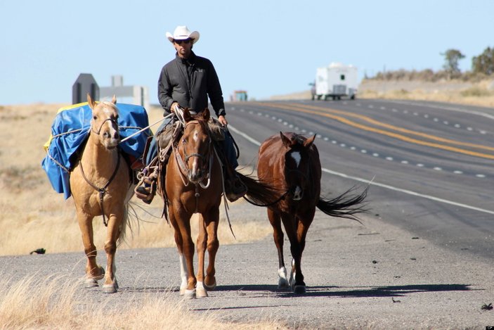 Kanadalı kovboy at sırtında 16 bin kilometre gezdi