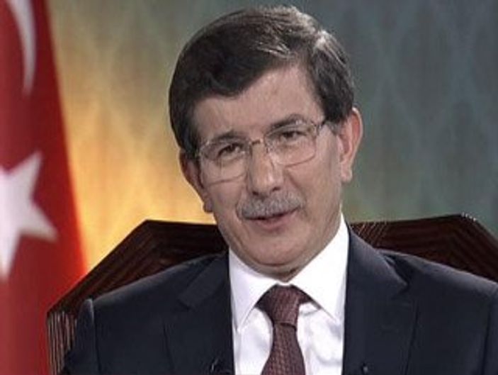 Davutoğlu'nun başbakan olarak ilk canlı yayını TRT'de
