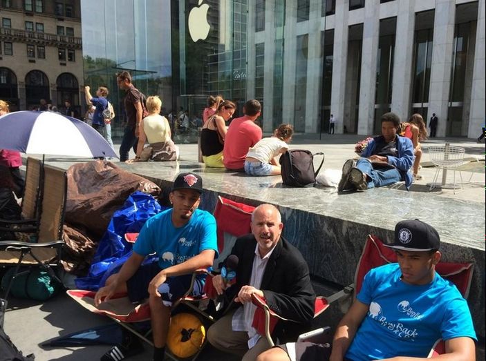 iPhone 6 kuyruğu günler öncesinden başladı