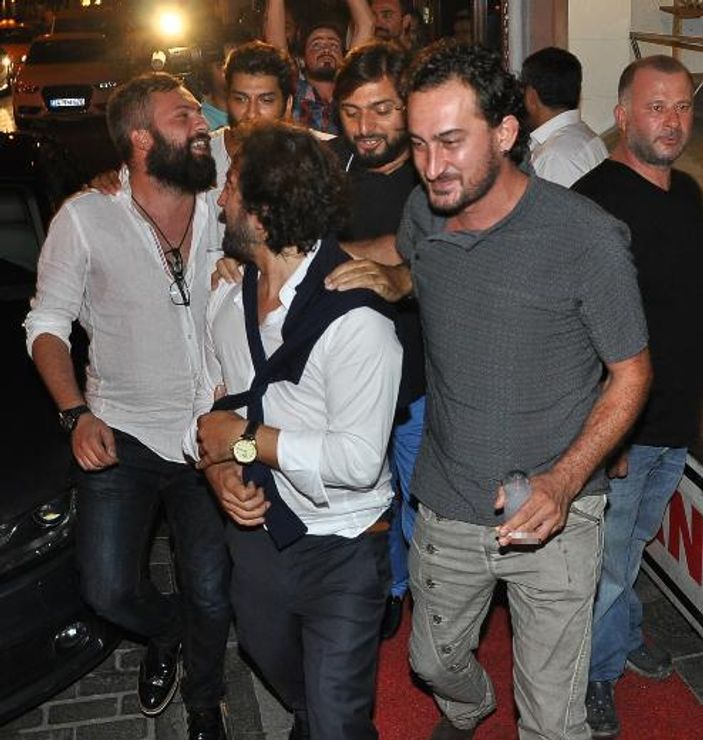 Fettah Can kınayı bastı