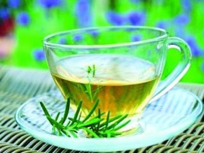 Yeşil çay ağız ve diş sağlığını koruyor