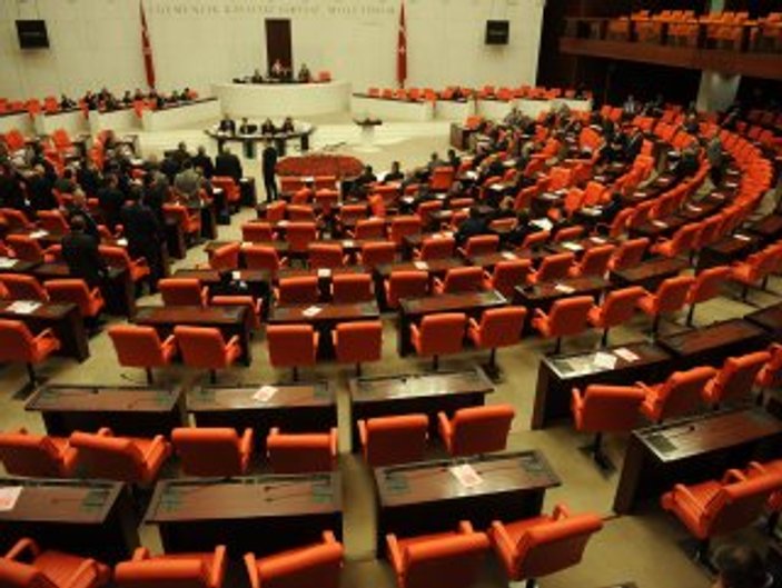 AK Parti'den engelli kanunu için yasa teklifi