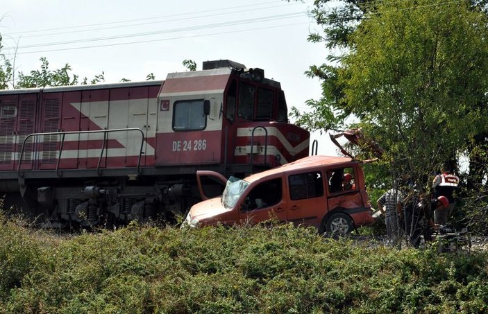 Soma'da tren kazası: 3 ölü