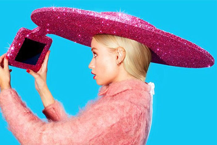 360 derece Selfie çeken Sombrero