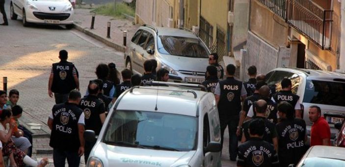 Adana'da bin 750 polisle uyuşturucu operasyonu