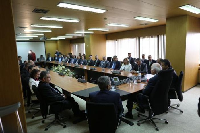 İbrahim Şahin çalışma arkadaşlarına veda etti