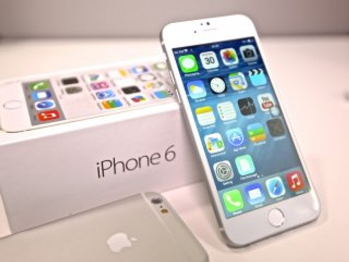 iPhone 6 Plus bükme testini geçemedi
