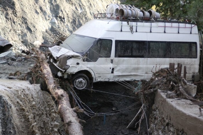 Hatay Erzin'de sel baskını