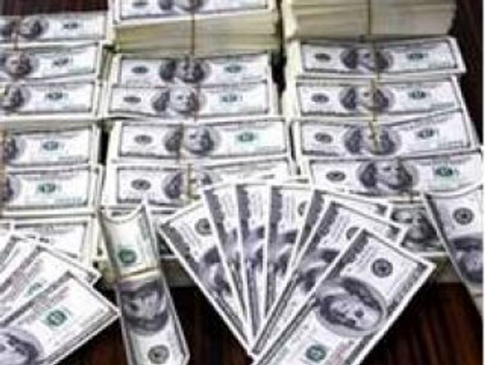 Dolar 8 ayın zirvesine çıktı