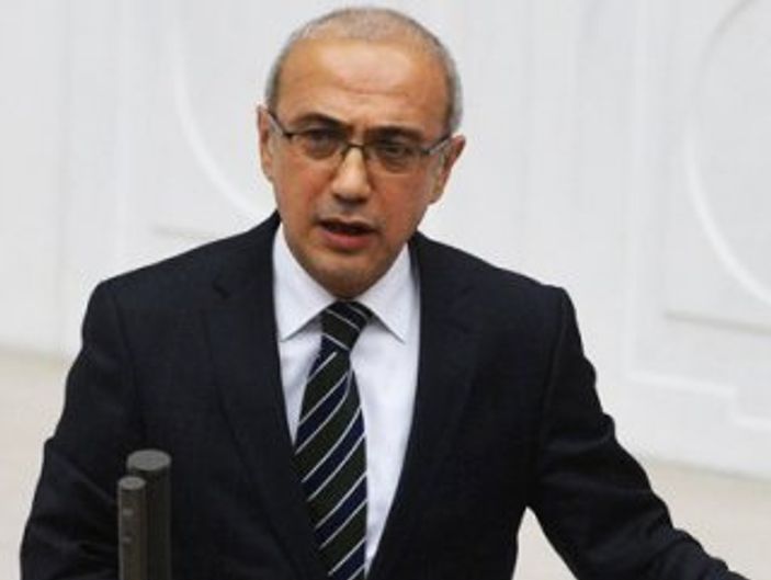 Lütfi Elvan'dan sim kart uyarısı