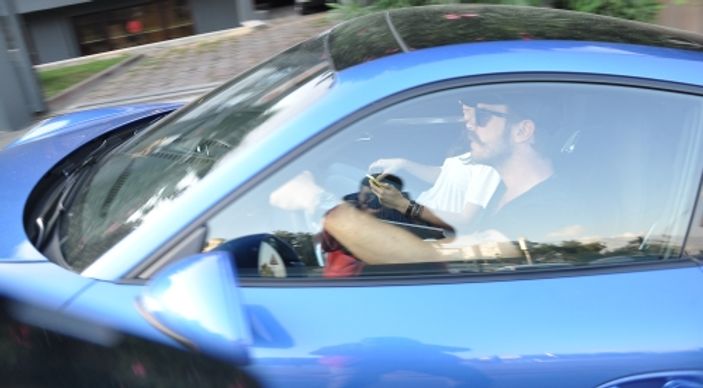 Kıvanç Tatlıtuğ araba almaya doymuyor