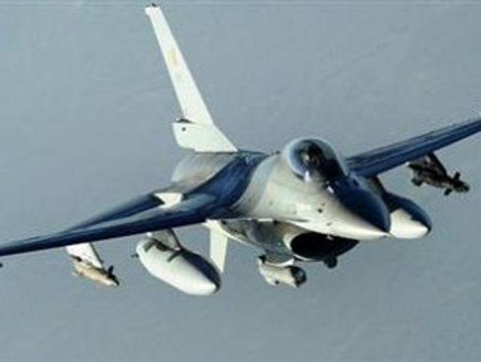 IŞİD'e 12 yeni hava saldırısı