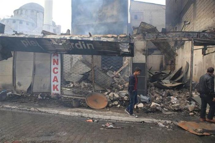 Van'ın Erciş ilçesi savaş alanına döndü