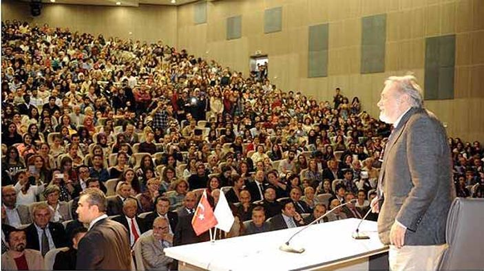 Çanakkale'de İlber Ortaylı izdihamı