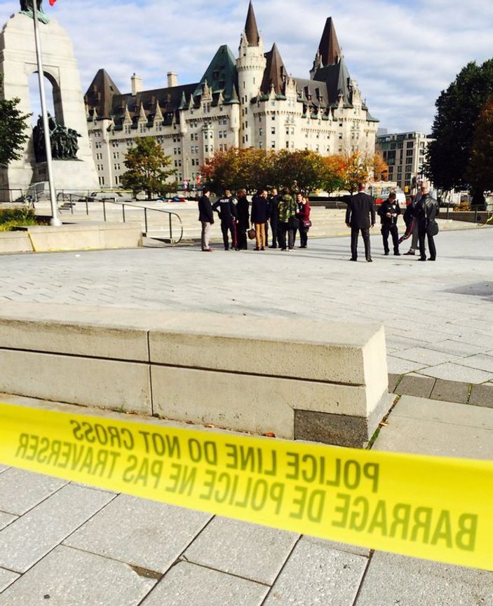 Kanada parlamento binasında silahlı saldırı