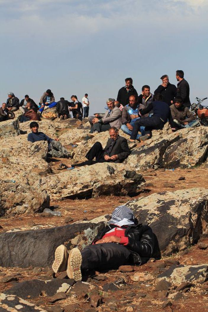 Suriye sınırında çaylı simitli çatışma seyri