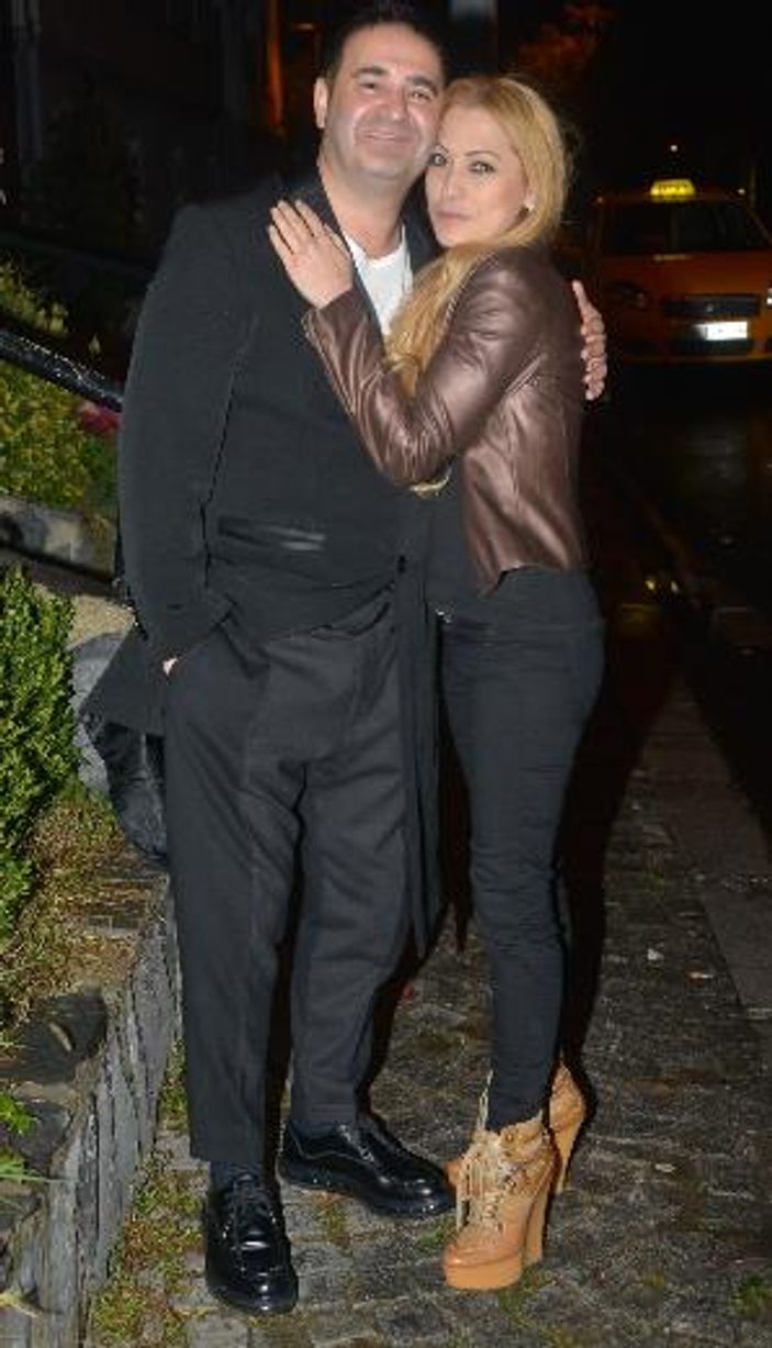 Şafak Sezer: Hanım örümcek bağlamıştı