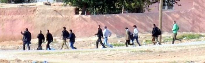 Kobani'ye sınırımızdan Peşmergeden önce ÖSO geçti