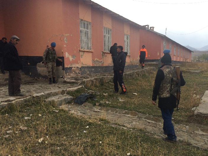 Van'da kaybolan Nehir'in kız kardeşi dünyaya geldi