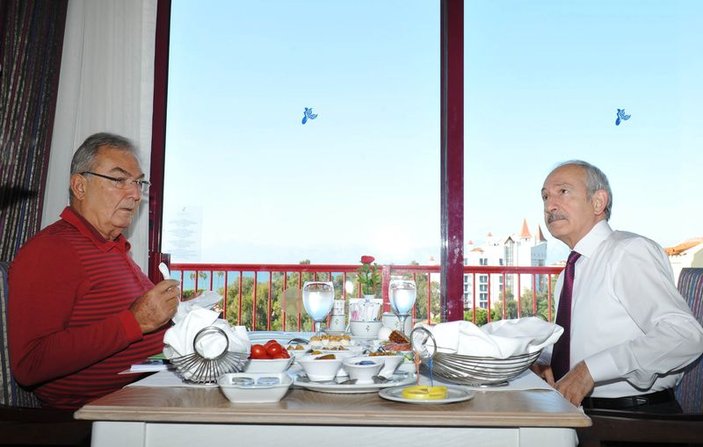 CHP Lideri Kılıçdaroğlu Baykal'la kahvaltıda buluştu